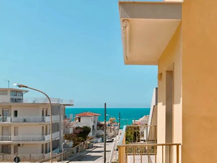Appartamento trilocale in affitto in Via Camogli, Ragusa
