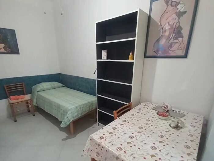 Appartamento bilocale in affitto in Via Nuova Toscanella, Napoli