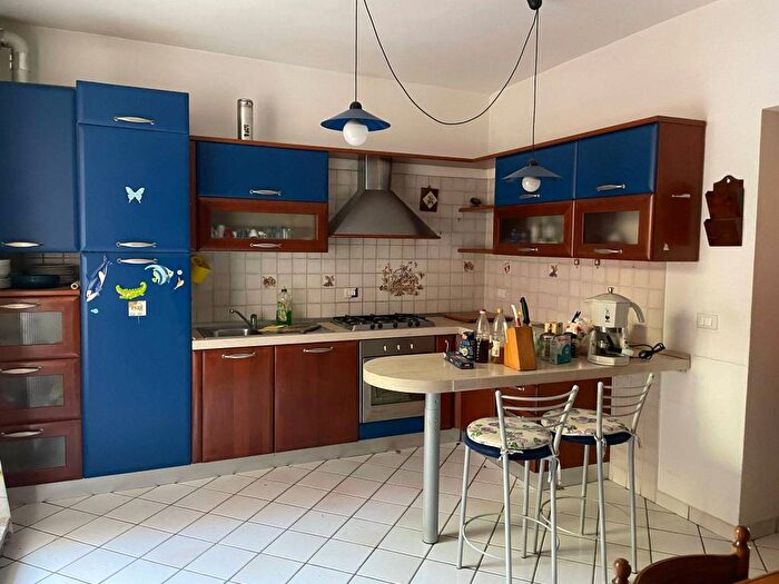 Appartamento con 5 locali in affitto in Via Vigna la Valle, Bagno Monticchio, LAquila