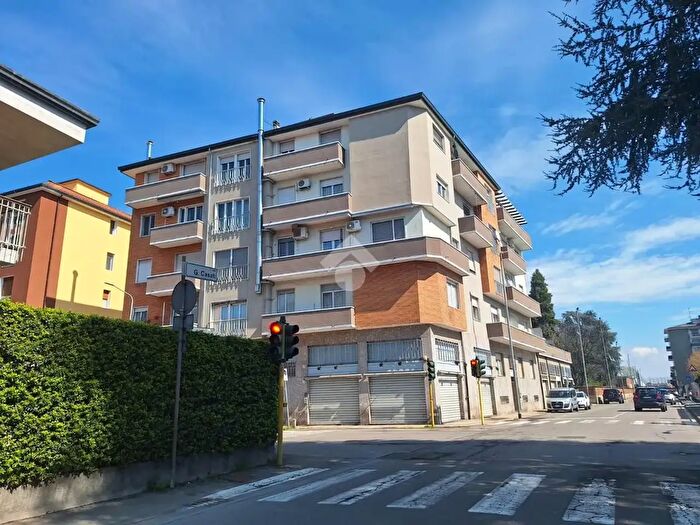 Appartamento bilocale in vendita in Via G Casati, Magenta