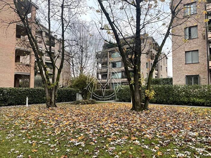 Appartamento trilocale in affitto in Strada SantEurosia di Jaca, Eurosia Santa Margherita, Parma