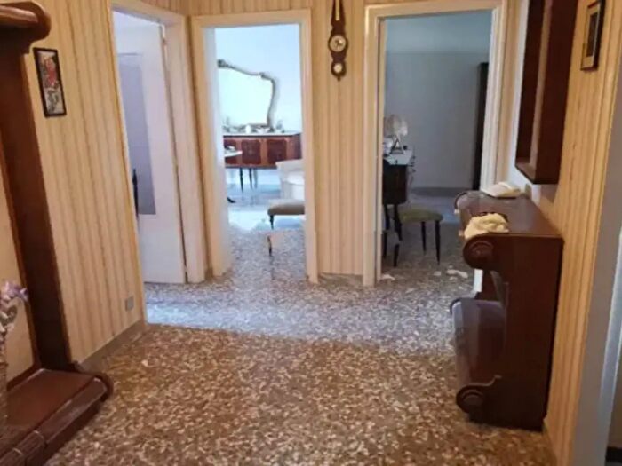 Appartamento trilocale in vendita in Via Ospedale, Castellaneta