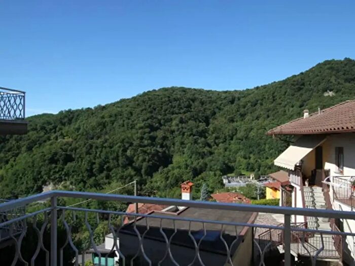 Appartamento trilocale in vendita in Torre De' Busi