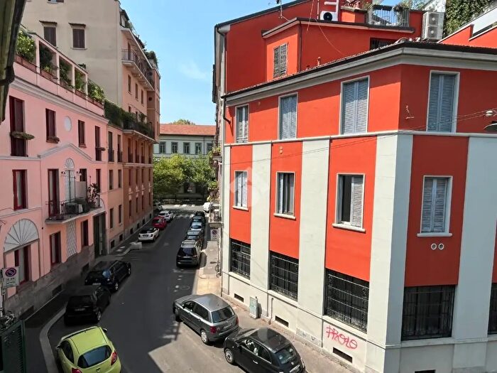 Appartamento bilocale in affitto in Via Luigi Manfredini, Milano