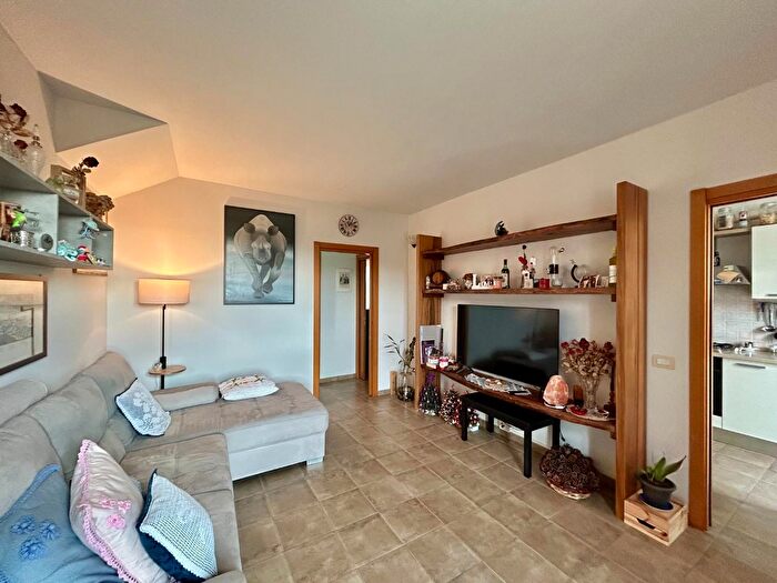 Appartamento con 5 locali in vendita in Ia Raffaello, Sovicille