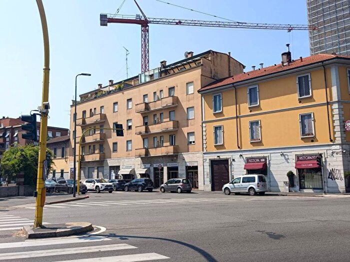 Appartamento bilocale in affitto in Via Bernardino Verro, Vigentino Fatima, Milano
