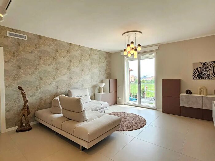 Appartamento quadrilocale in vendita in Via Giustetto, Pinerolo