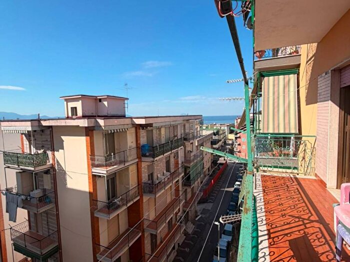 Appartamento trilocale in affitto in Via Tironi di Moccia, Centro, Ercolano