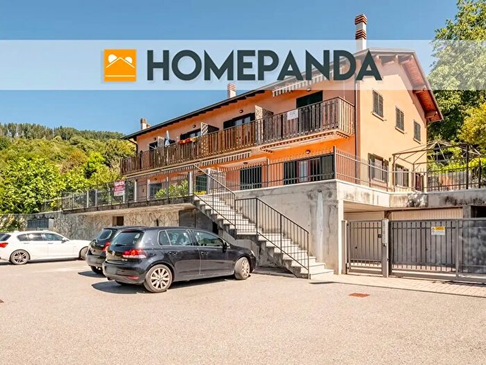 Appartamento con 6 locali in vendita in Via Santi Nazaro E Celso, Alta Valle Intelvi