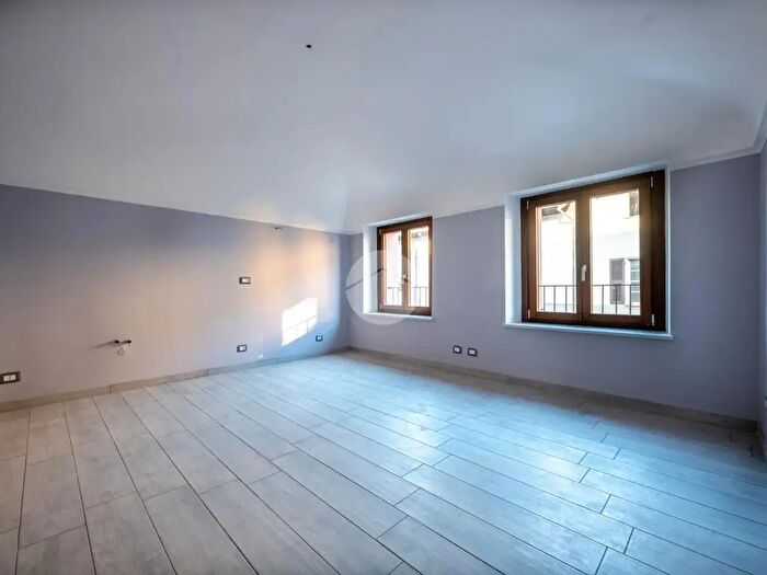 Appartamento trilocale in vendita in Via Cristoforo Colombo, Narzole