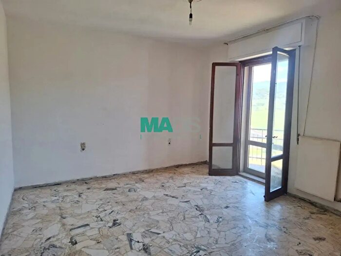 Appartamento quadrilocale in vendita in Via La Montagnola, Prato