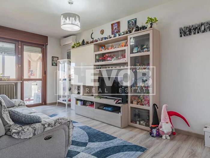 Appartamento con 5 locali in vendita in Via Bertalazone, San Maurizio Canavese