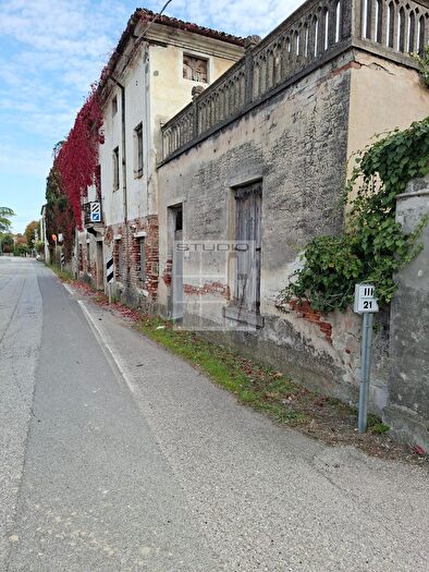 Casa in vendita in Via Caduti di Nassirya, Loreggia