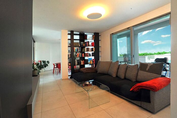 Appartamento quadrilocale in vendita in Via Verga, Parma