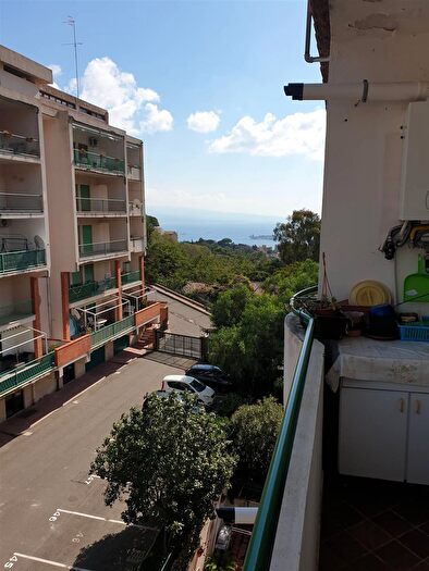 Appartamento trilocale in vendita in Via Umberto Terracini, Messina