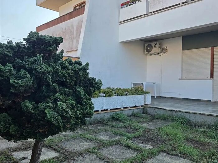 Casa con 5 locali in vendita in Via dei Lecci, Anzio