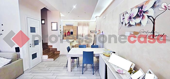 Casa con 5 locali in vendita in Via Genova, Piedimonte San Germano