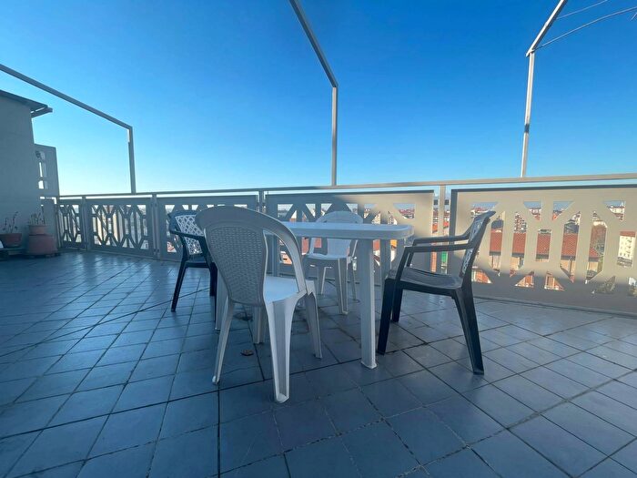 Appartamento trilocale in vendita in Corso Potenza, Torino