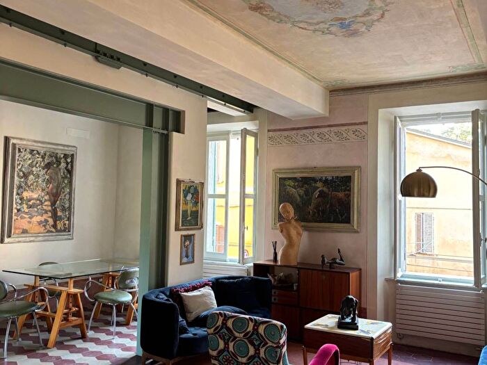 Appartamento quadrilocale in affitto in Strada Nino Bixio, Parco Ducale Oltretorrente, Parma