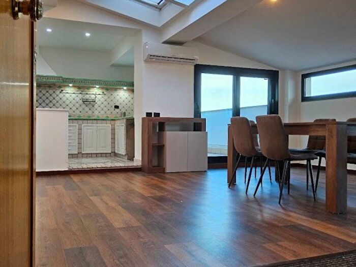 Casa quadrilocale in affitto in Viale Alexander Fleming, Cibali, Catania