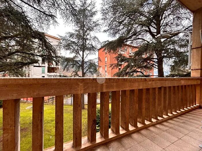 Appartamento quadrilocale in vendita in Via dei Vestini, LAquila