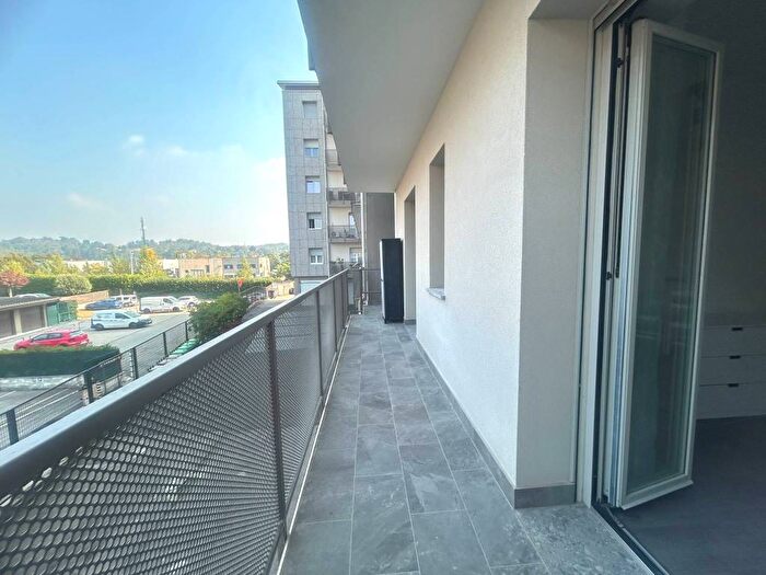 Appartamento bilocale in affitto in Viale Valganna, Ippodromo San Gallo, Varese
