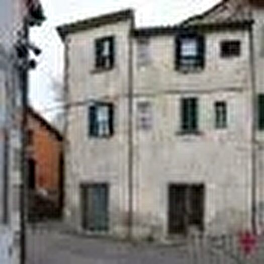 Casa in vendita in Montieri