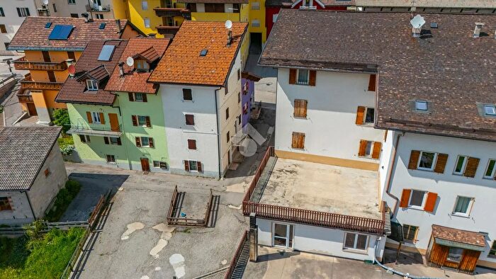 Appartamento trilocale in vendita in Via Lega Nazionale, Folgaria