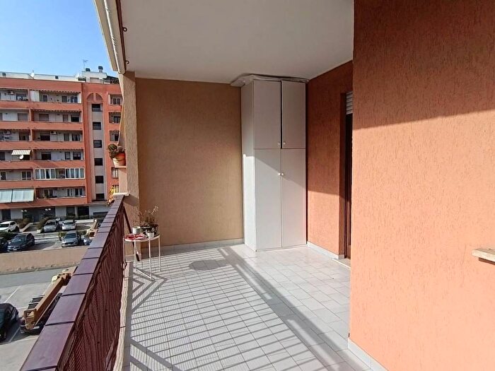 Appartamento trilocale in affitto in Vle della Grande Muraglia, Torrino, Roma