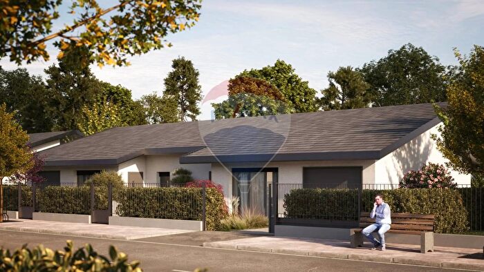 Casa con 5 locali in vendita in Via Don Bosco, Marcignago