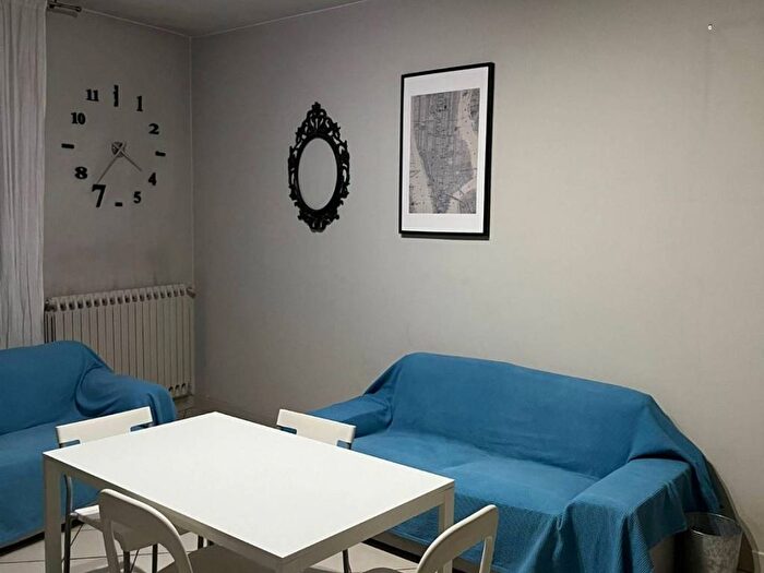 Appartamento trilocale in affitto in Piazza Repubblica, Centro, Montecchio Emilia