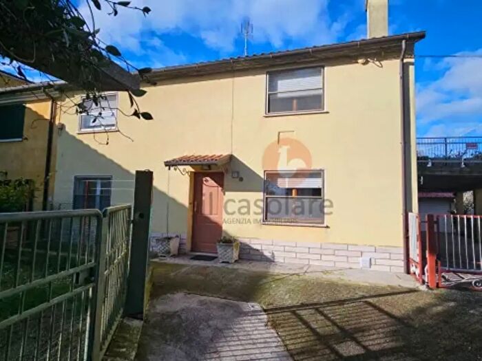 Casa con 6 locali in vendita in Località Carignano, Fano