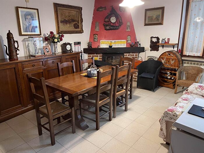 Casa trilocale in vendita in Vicolo Cuneo, Villadeati