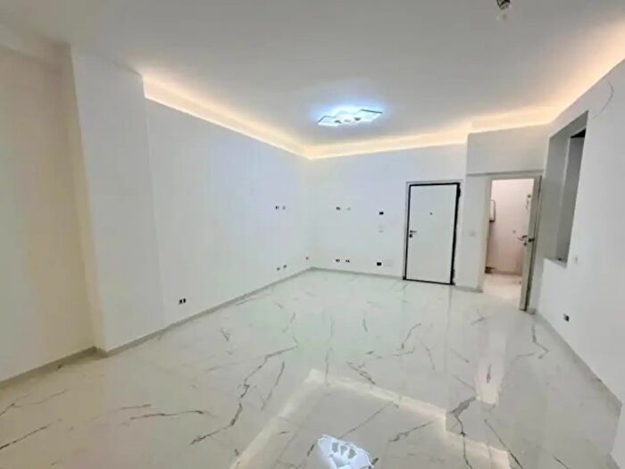 Appartamento quadrilocale in vendita in Via San Francesco, Piacenza