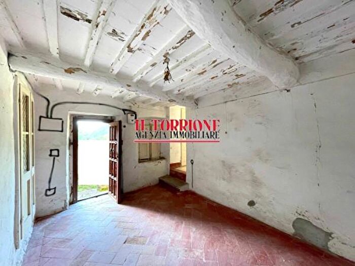 Appartamento bilocale in vendita in Strada Provinciale Mammianese, Pescia