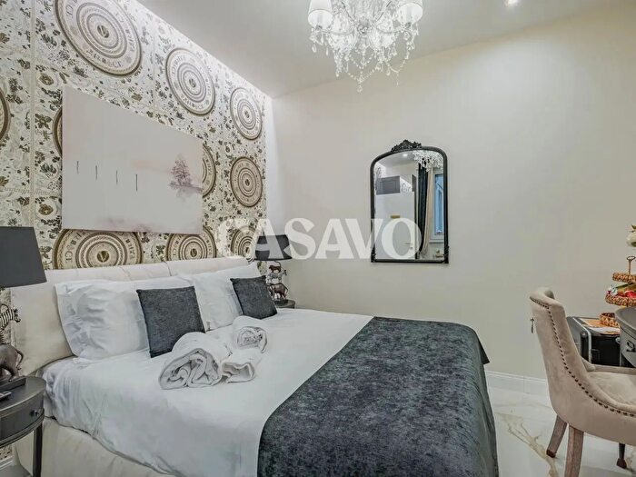 Appartamento con 5 locali in vendita in Piazza Pio XI, Roma