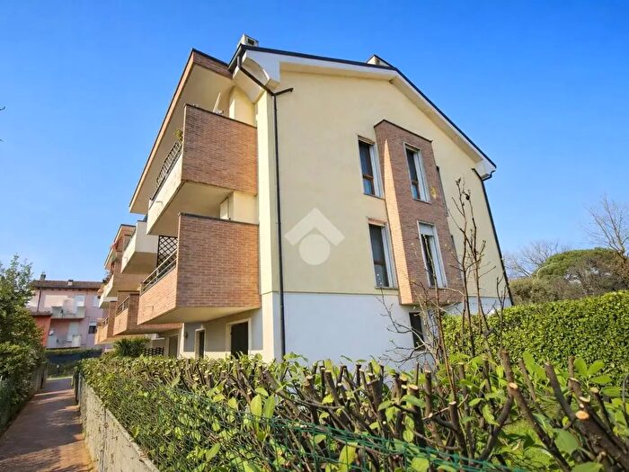 Appartamento trilocale in vendita in Via Emanuele Zuccato, Vicenza