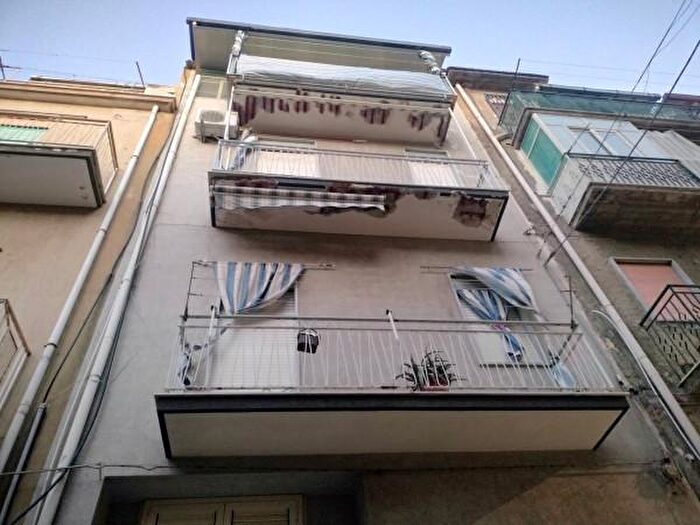 Casa quadrilocale in vendita in Via Giosuè Carducci, Lentini