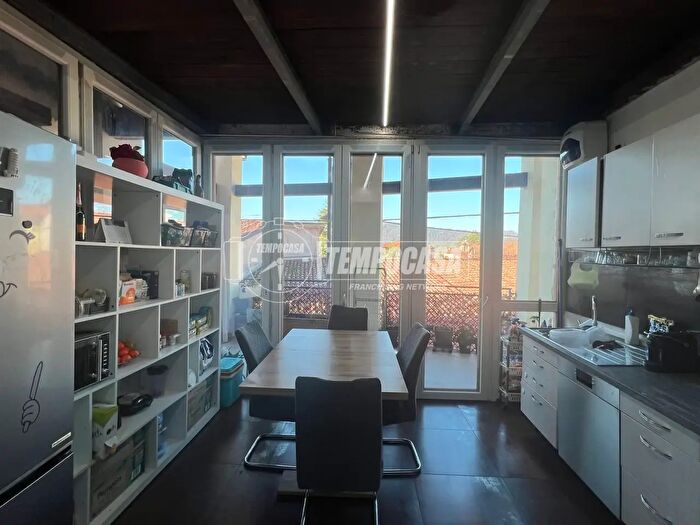 Appartamento con 5 locali in vendita in Via Vittorio Emanuele, Capriolo