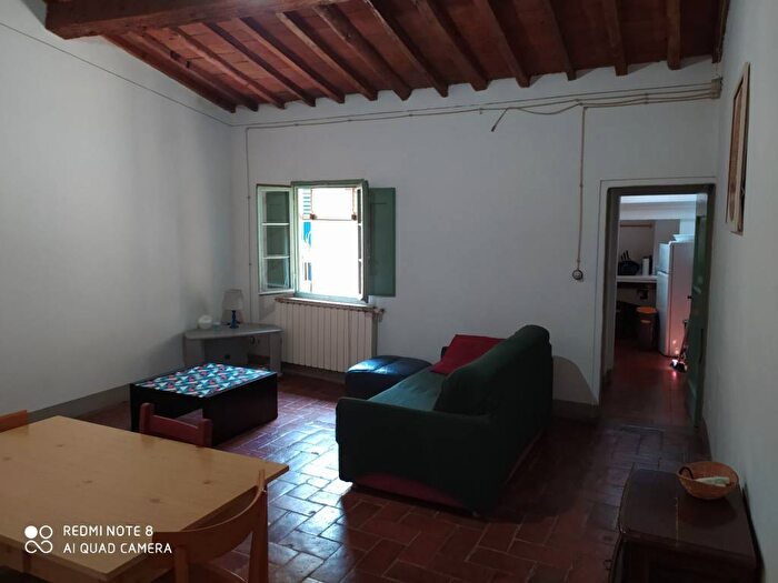 Appartamento trilocale in affitto in Via del Campuccio, Santo Spirito, Firenze