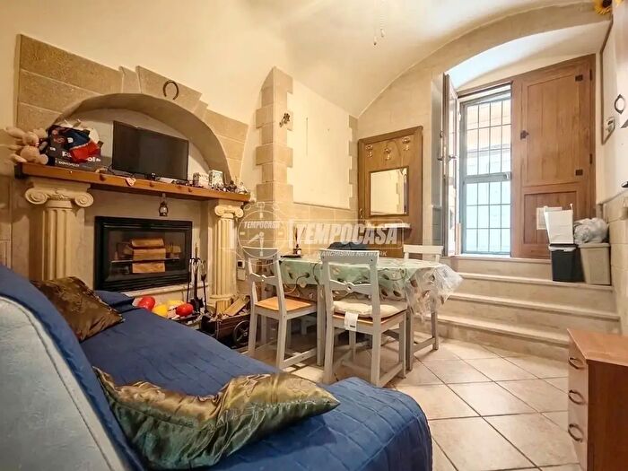 Casa monolocale in vendita in Via Cacciatore, Gioia Del Colle