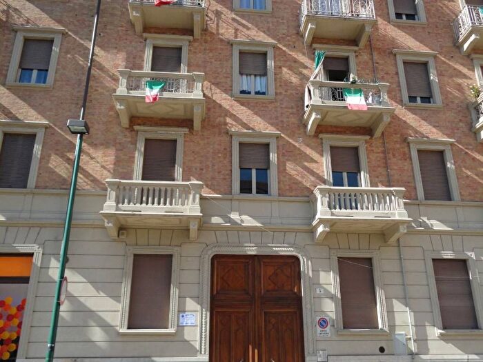 Casa bilocale in affitto in Piazza Innocenzo Vigliardi Paravia, San Donato, Torino