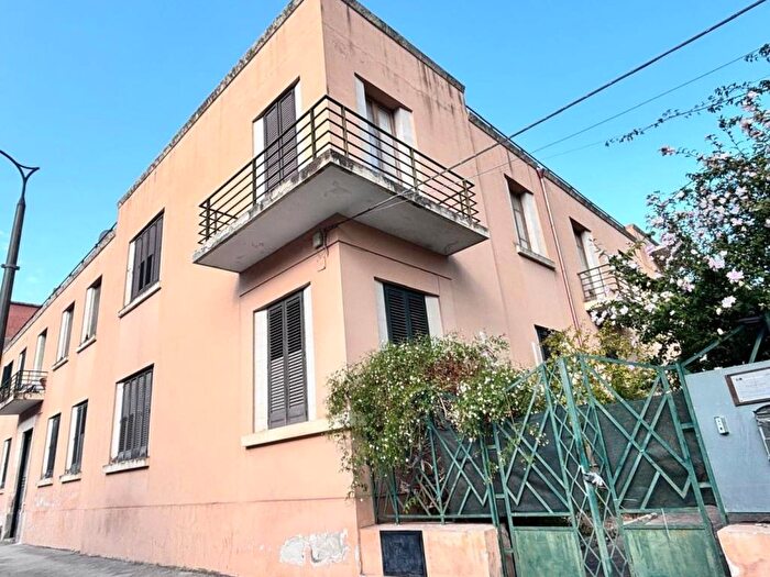 Appartamento con 6 locali in vendita in Viale Oronzo Quarta, Stazione, Lecce