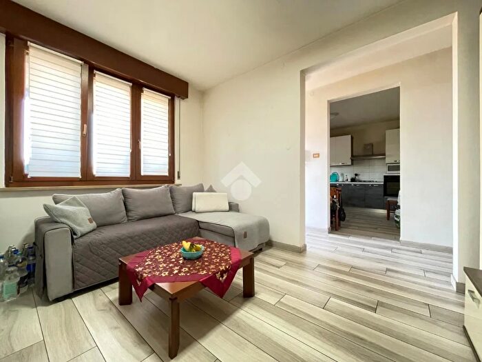 Casa con 7 locali in vendita in Via Giuseppe Mazzini, Tarcento