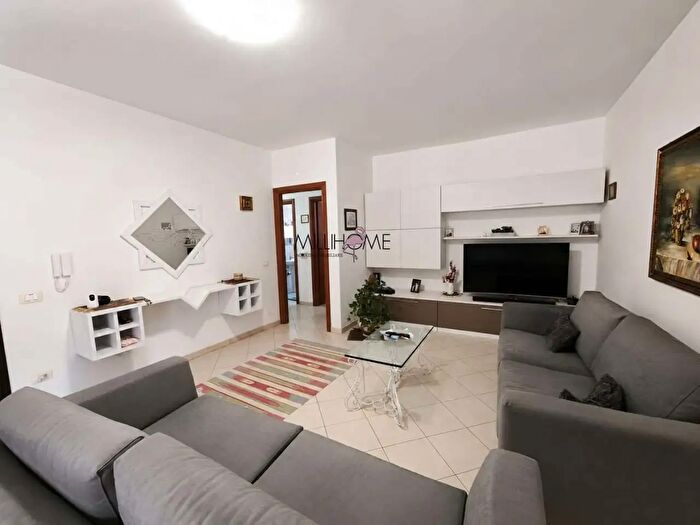 Appartamento trilocale in vendita in Via Nino Bixio, Marsala