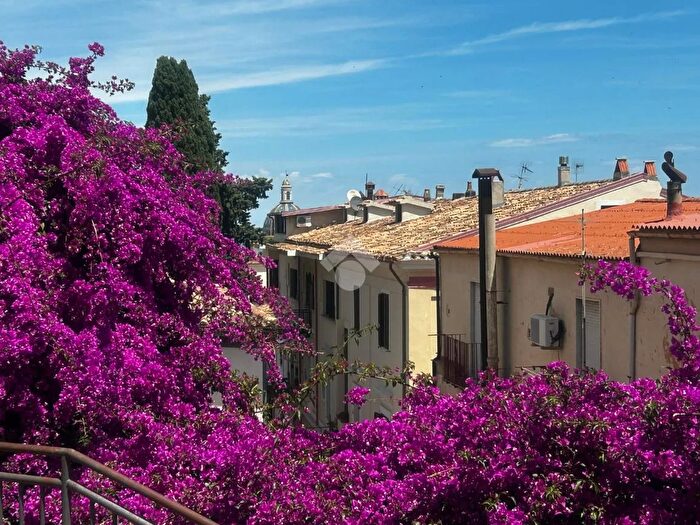Appartamento trilocale in vendita in Corigliano Paese, CoriglianoRossano