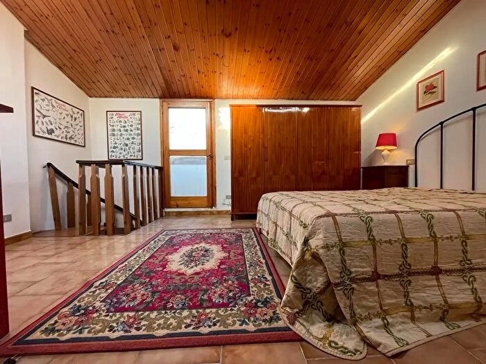 Appartamento trilocale in affitto in Via Caggiati, Reggio Emilia