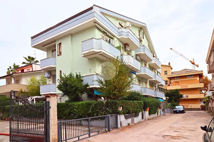 Appartamento bilocale in vendita in Via delle Driadi, Francavilla Al Mare