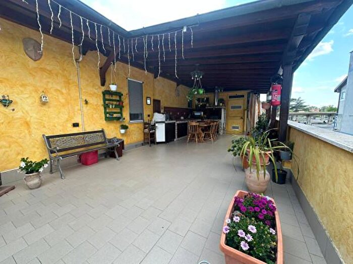 Appartamento con 5 locali in vendita in Via Filippo Corridoni, Latina