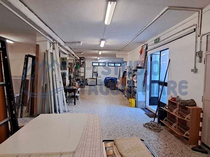 Casa in vendita in Via Nuvolone, Centro, Taggia